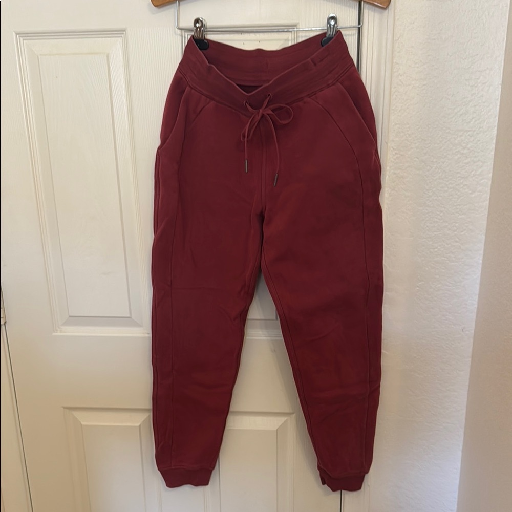 Lululemon Scuba Joggers